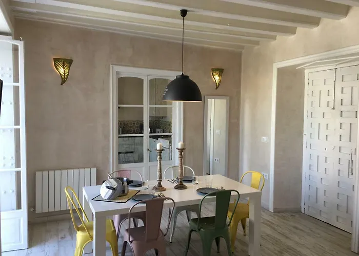 Casa Bugambilla